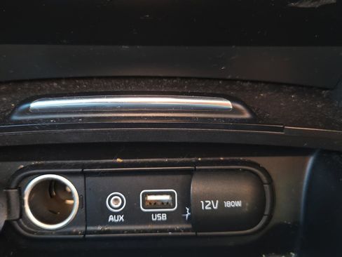 Used 2018 Kia Optima LX image 27