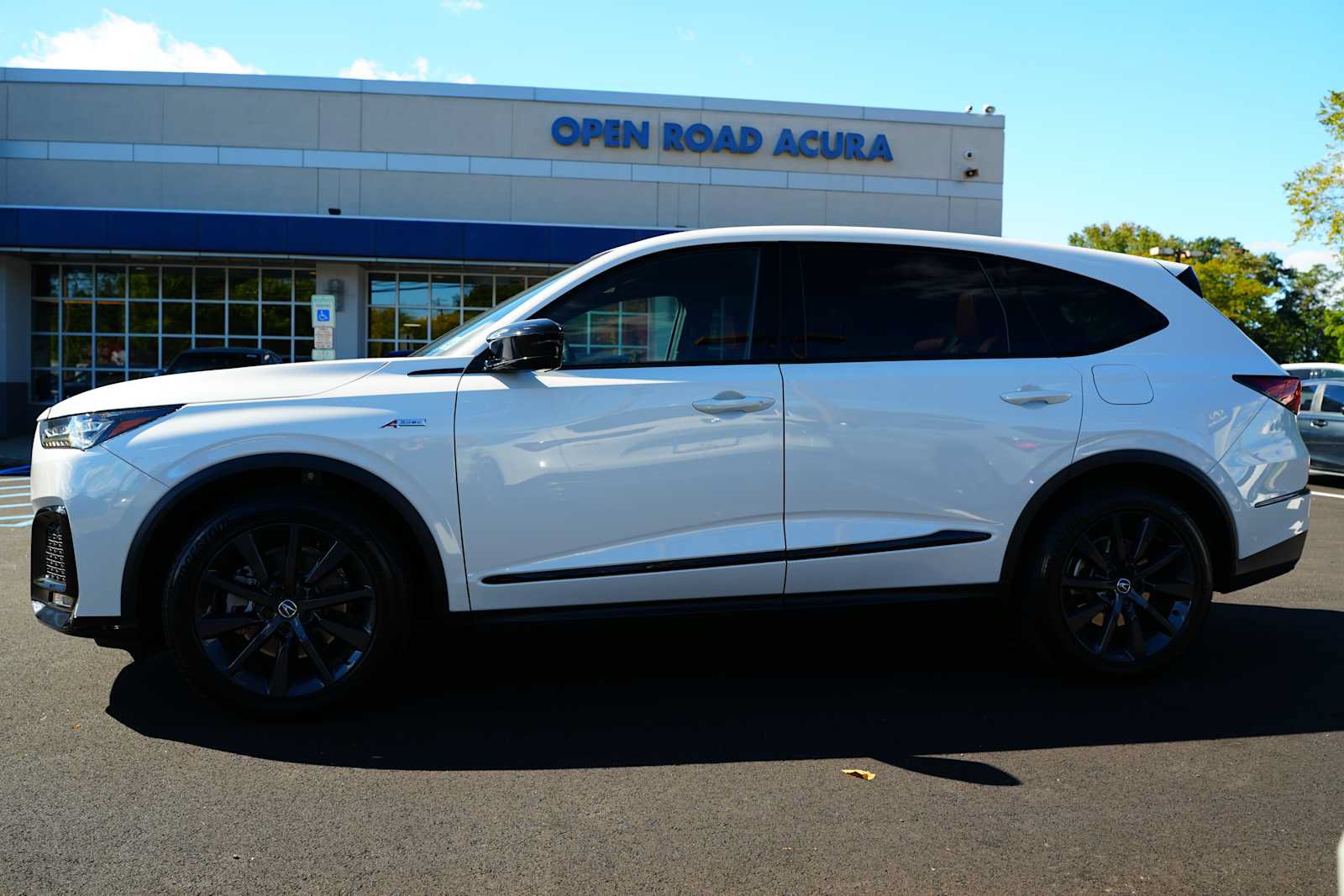 Used 2026 Acura MDX A-Spec AWD/4WD image 4