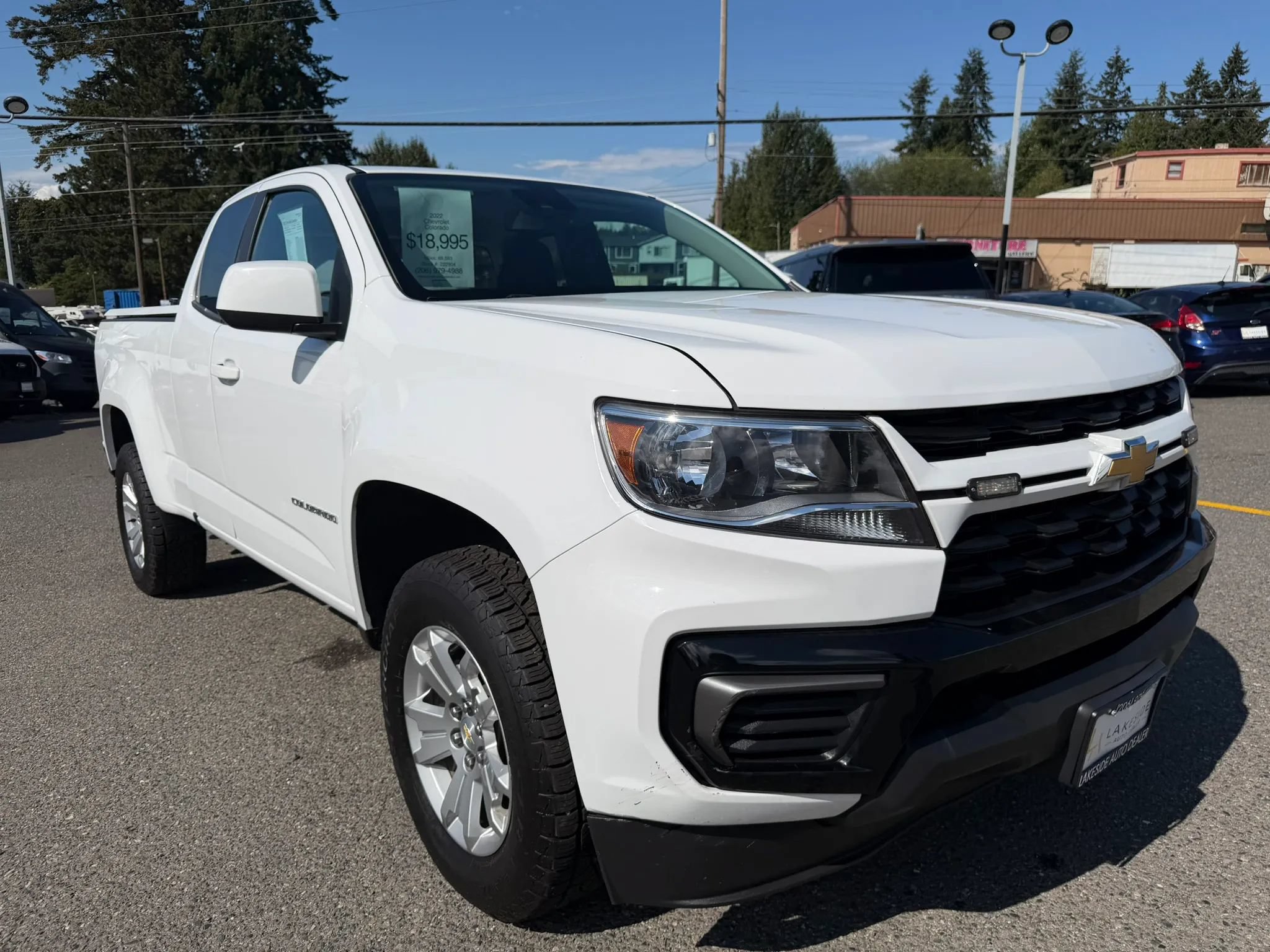 Used 2022 Chevrolet Colorado LT w/ Fleet Safety Package RWD image 3
