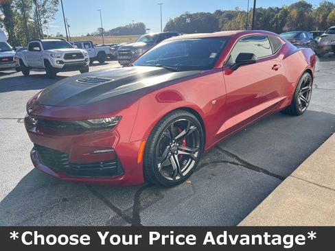 Used 2021 Chevrolet Camaro SS image 7