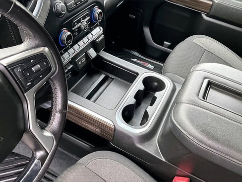 Certified 2021 Chevrolet Silverado 1500 LT Trail Boss w/ Convenience Package II image 16