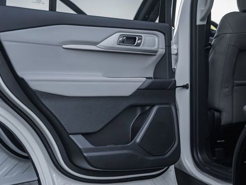 New 2026 Ford Explorer Active w/ Active Comfort Package image 47