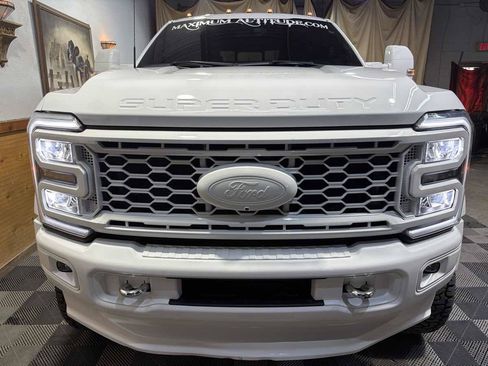 Used 2024 Ford F450 Lariat w/ Chrome Package AWD/4WD image 3