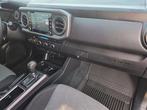 Used 2023 Toyota Tacoma TRD Off-Road image 20