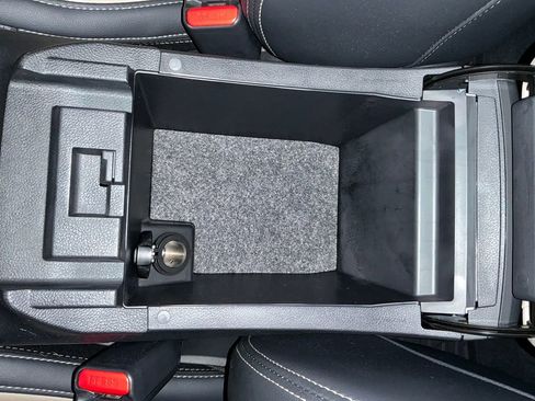 Certified 2024 Subaru Outback Limited image 30