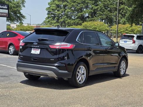 Used 2024 Ford Edge SEL AWD/4WD image 4