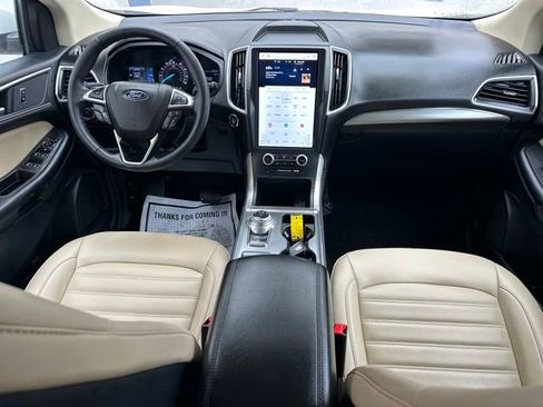 Used 2022 Ford Edge SEL w/ Convenience Package image 15