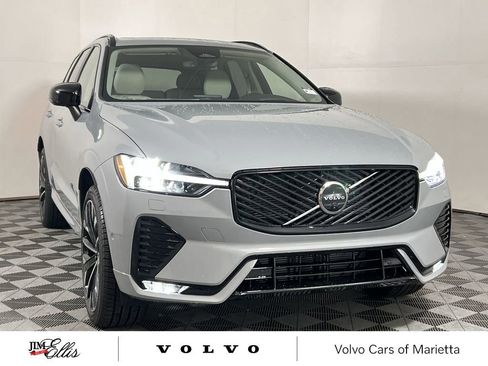 Used 2026 Volvo XC60 B5 Ultra w/ Protection Package Premier image 4