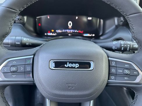 New 2026 Jeep Compass Limited image 28