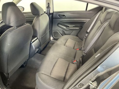 Used 2024 Nissan Altima 2.5 SV AWD/4WD image 19