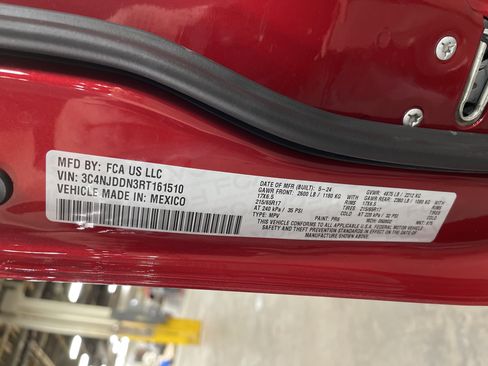 Used 2024 Jeep Compass Trailhawk image 27