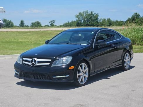 Used 2013 Mercedes-Benz C 350 Coupe image 3