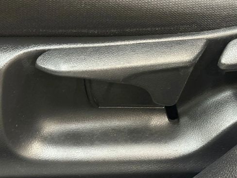 Used 2020 Toyota Corolla LE FWD image 26