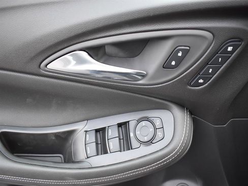 New 2026 Buick Encore GX Avenir w/ Avenir Technology Package image 13