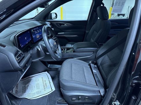 Certified 2024 Chevrolet Traverse LT image 19