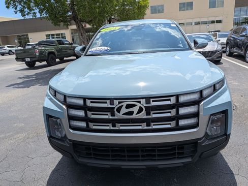 Used 2025 Hyundai Santa Cruz SE FWD image 10