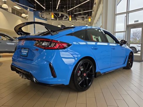 New 2025 Honda Civic Type R image 2