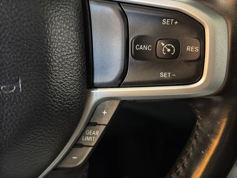 Used 2022 RAM 1500 Big Horn AWD/4WD image 25