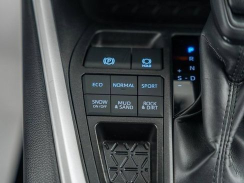 Certified 2025 Toyota RAV4 XLE image 25