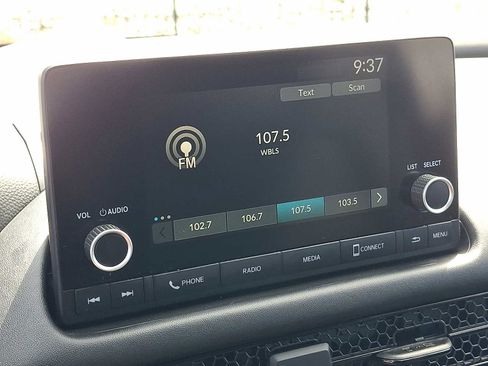 Used 2023 Honda HR-V LX image 17