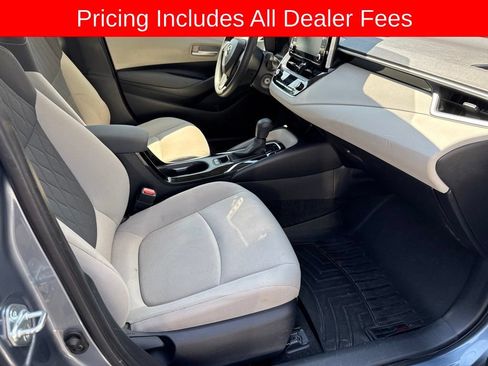 Used 2020 Toyota Corolla LE FWD image 9