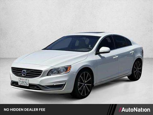 Used 2016 Volvo S60 T5 Premier w/ Convenience Package FWD image 1