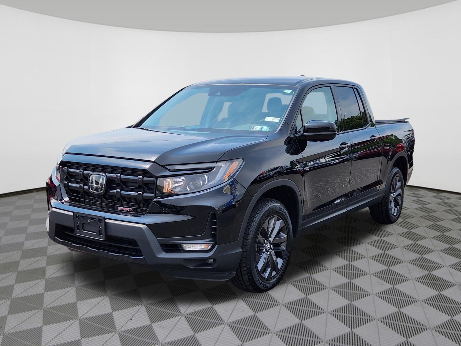 Certified 2024 Honda Ridgeline Sport image 2