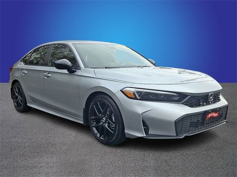 Used 2025 Honda Civic Sport image 3