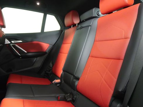 Certified 2025 BMW X2 xDrive28i image 15