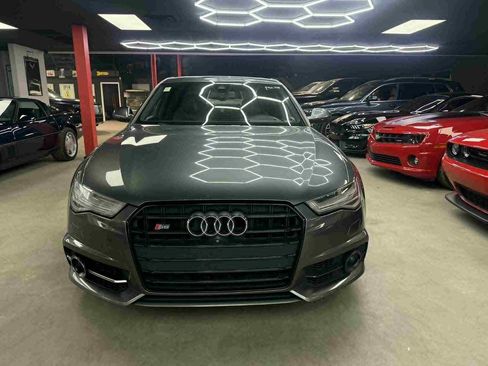 Used 2016 Audi S6 Prestige AWD/4WD image 2