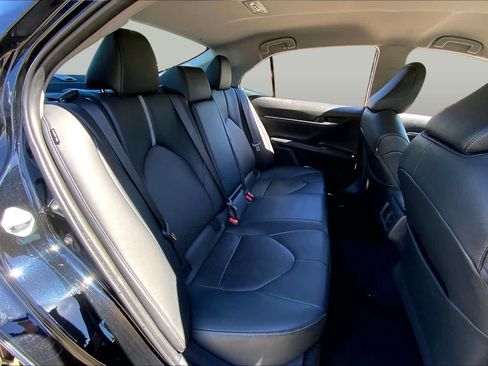 Used 2024 Toyota Camry XSE FWD image 19