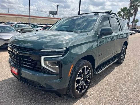 Used 2025 Chevrolet Tahoe RST w/ Comfort Package RWD image 3