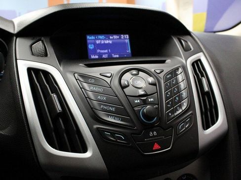 Used 2013 Ford Focus SE image 26