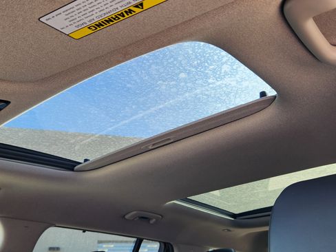 Certified 2024 Hyundai Santa Fe Limited image 34