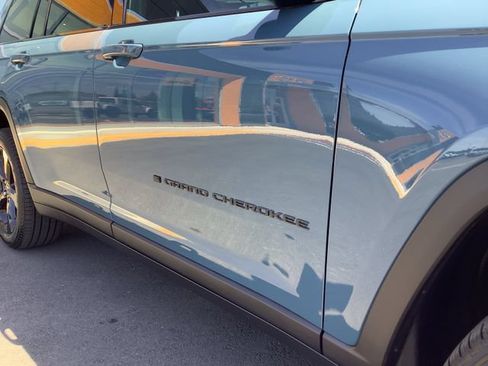 New 2026 Jeep Grand Cherokee L Limited AWD/4WD image 48