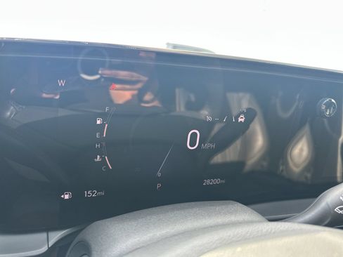 Certified 2024 Buick Envista Avenir FWD image 11
