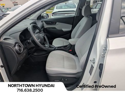 Certified 2023 Hyundai Kona SEL AWD/4WD image 10