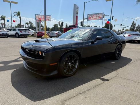 Used 2021 Dodge Challenger GT w/ Driver Convenience Group image 3