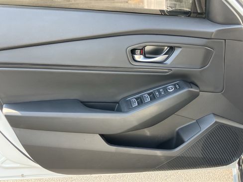 Used 2025 Honda Accord SE image 14
