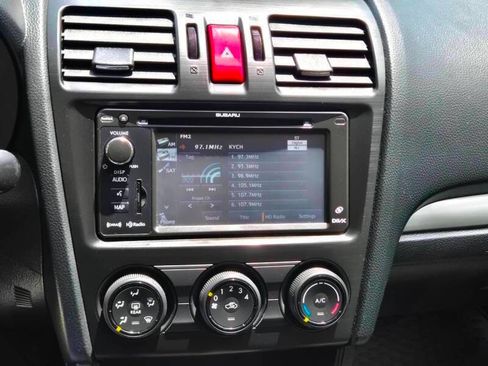 Used 2013 Subaru Crosstrek 2.0i Premium w/ Popular Pkg 1 image 18