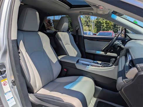 Used 2017 Lexus RX 350 AWD image 35