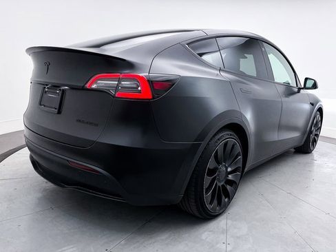 Used 2022 Tesla Model Y Performance image 15