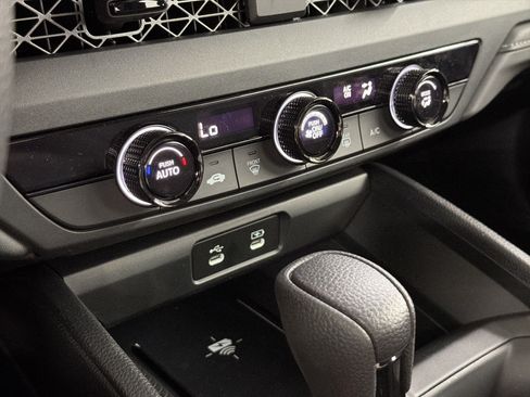 New 2026 Honda Accord LX image 17