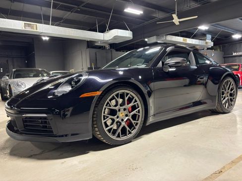 Used 2024 Porsche 911 Carrera S image 5