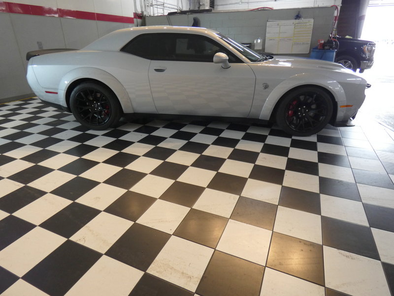 Used 2023 Dodge Challenger SRT Hellcat RWD image 4