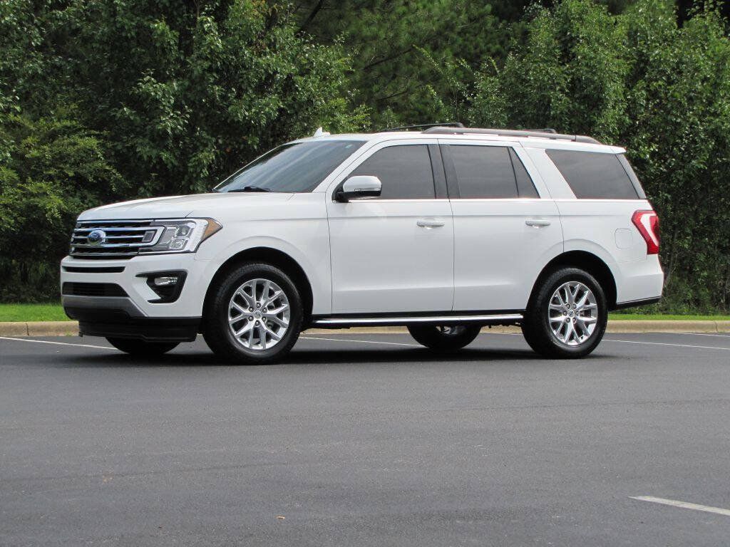 Used 2021 Ford Expedition XLT RWD image 3