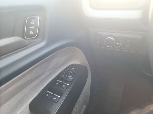 New 2026 Ford Maverick XLT FWD image 33