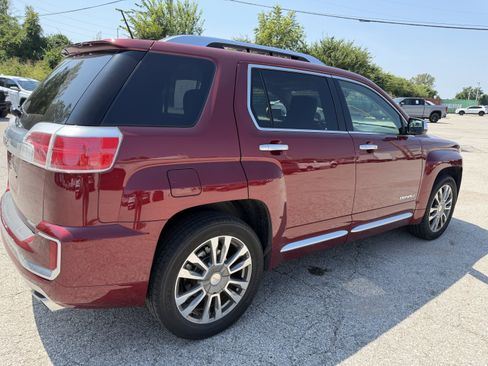 Used 2017 GMC Terrain Denali AWD/4WD image 7