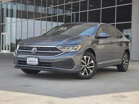 Used 2024 Volkswagen Jetta S FWD image 1
