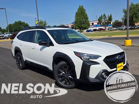 Used 2024 Subaru Outback Onyx Edition AWD/4WD image 1